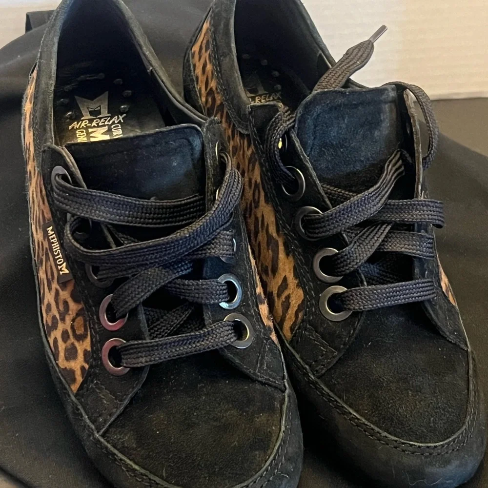 8.5 Mephisto Bretta Leopard Print Leather Sneakers - Picture 3 of 7
